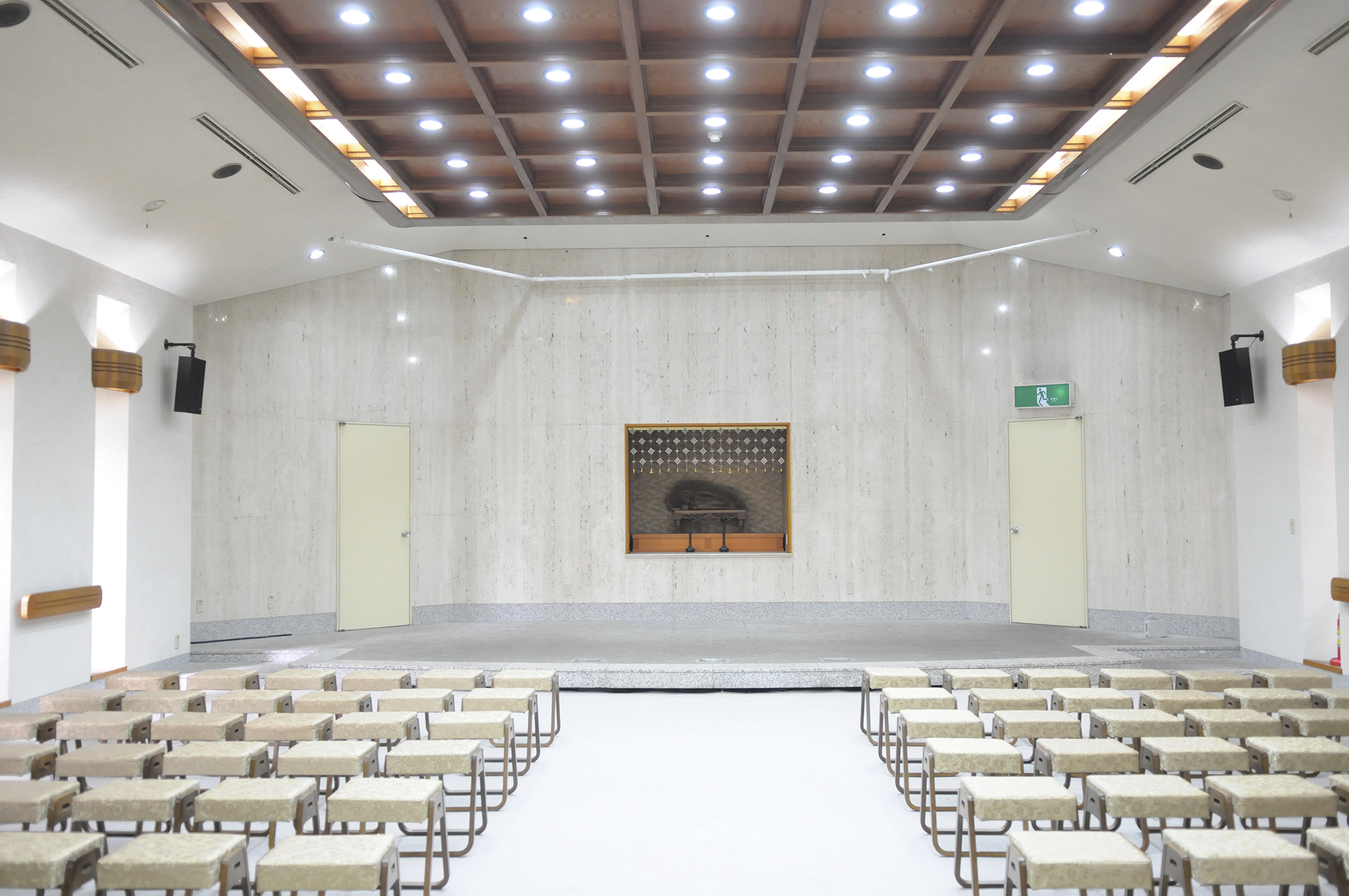 三学院　極楽殿 式場